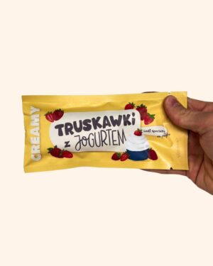 Truskawki z jogurtem – lody na patyku